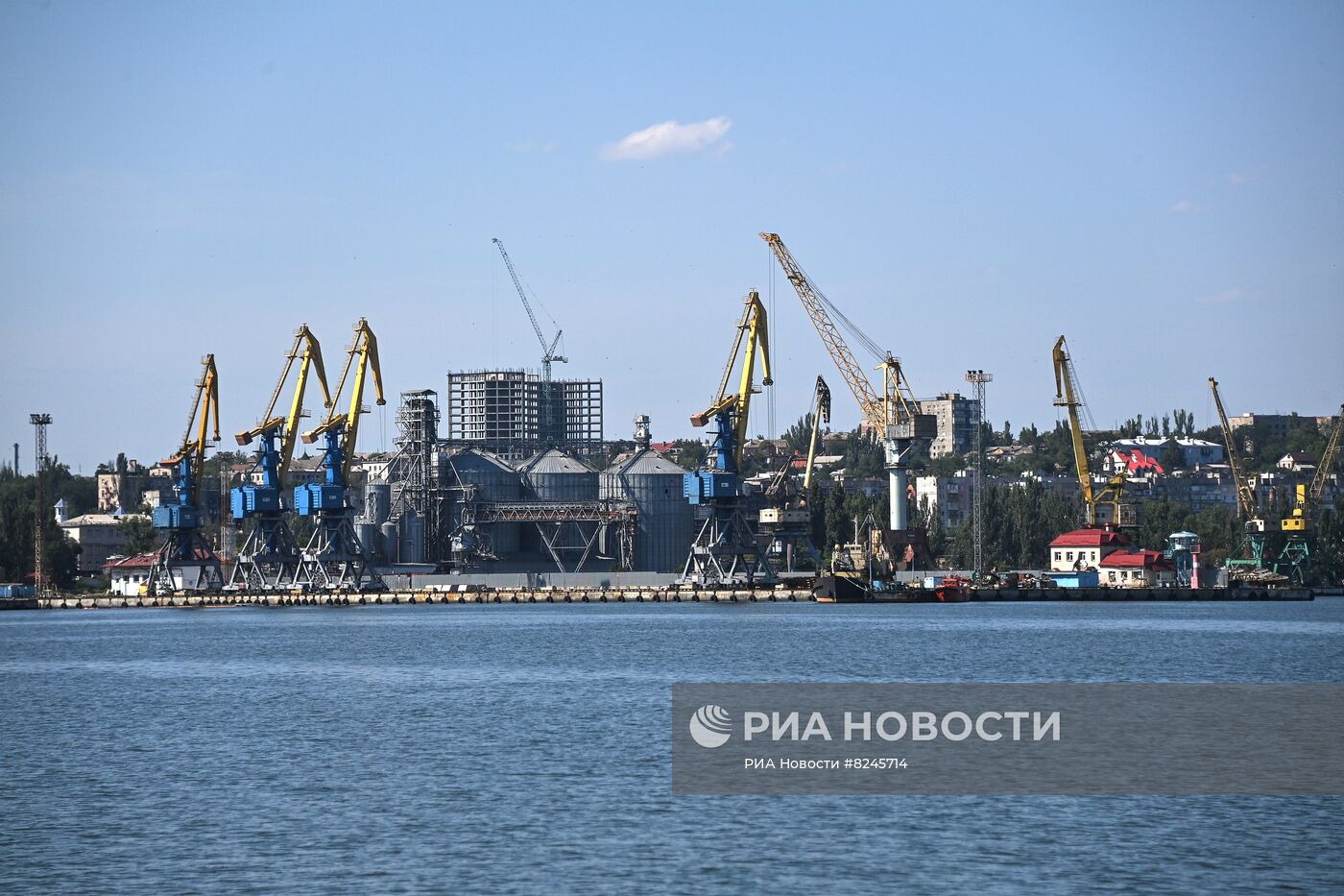 Морской порт Мариуполя