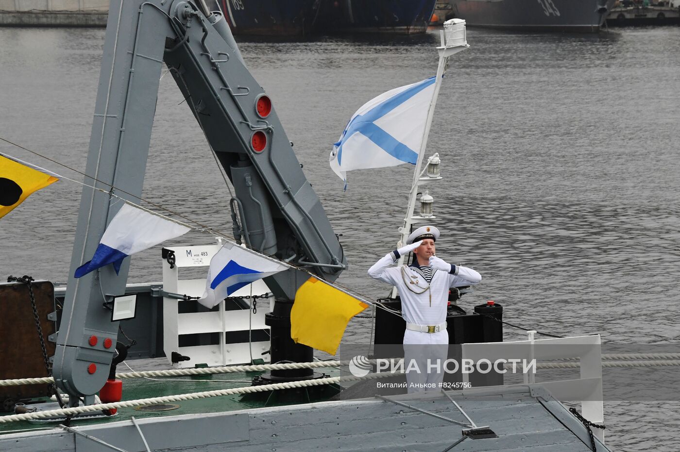 Празднование Дня ВМФ в регионах России