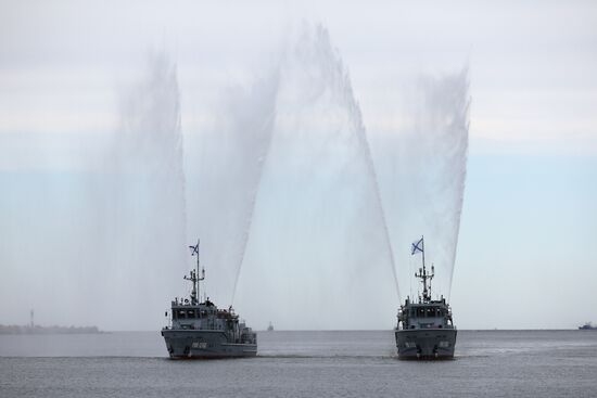 Празднование Дня ВМФ в регионах России 