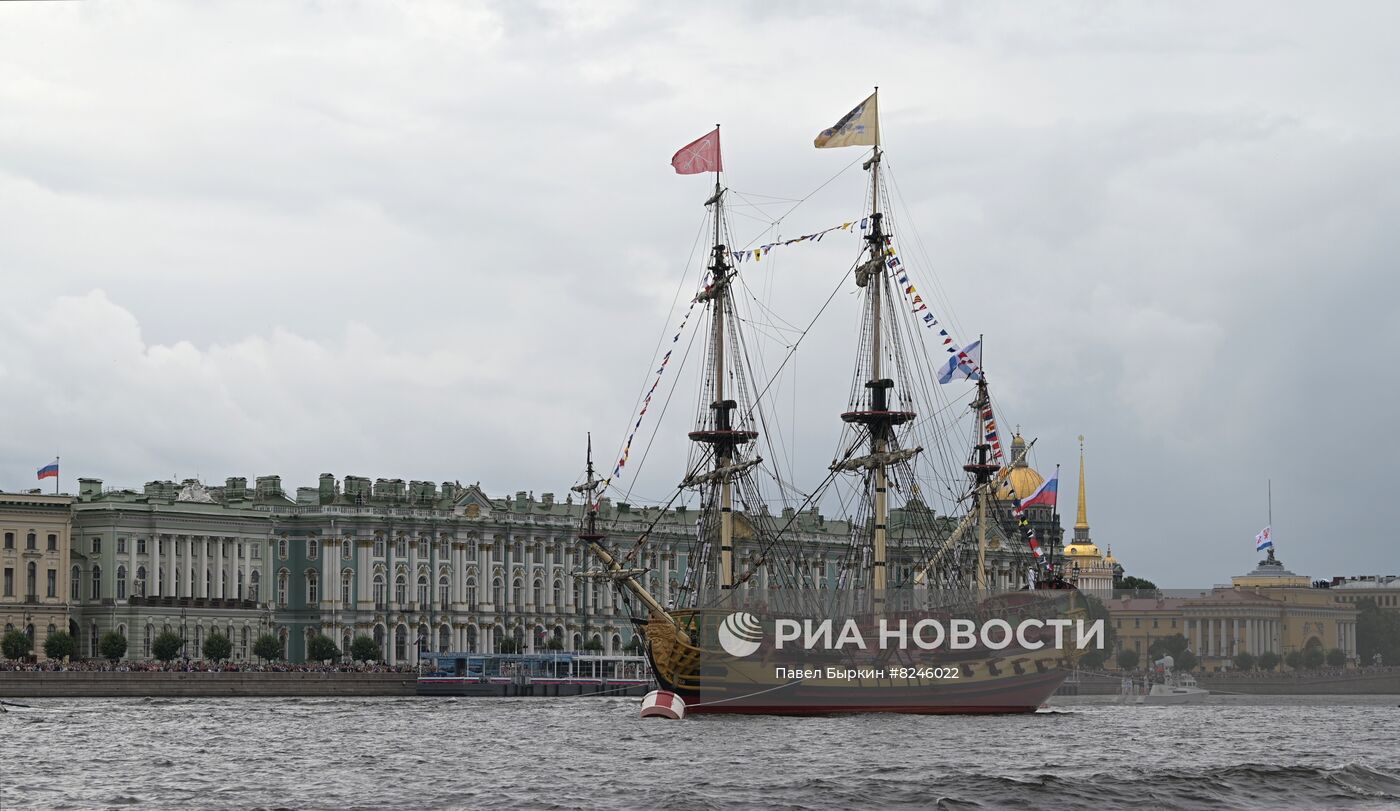 Празднование Дня ВМФ в Санкт-Петербурге
