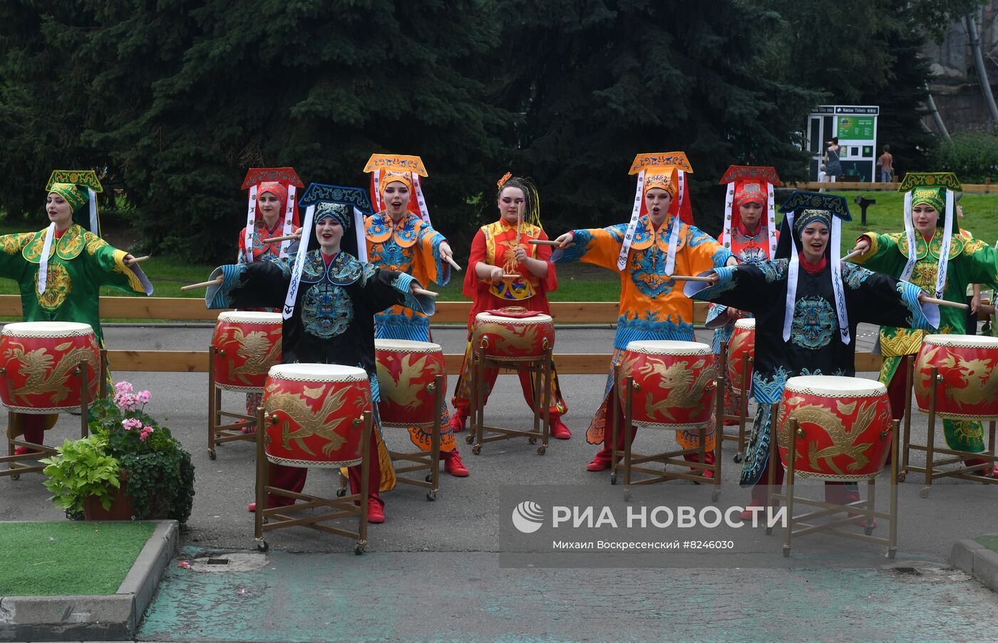 День рождения панд в Московском зоопарке