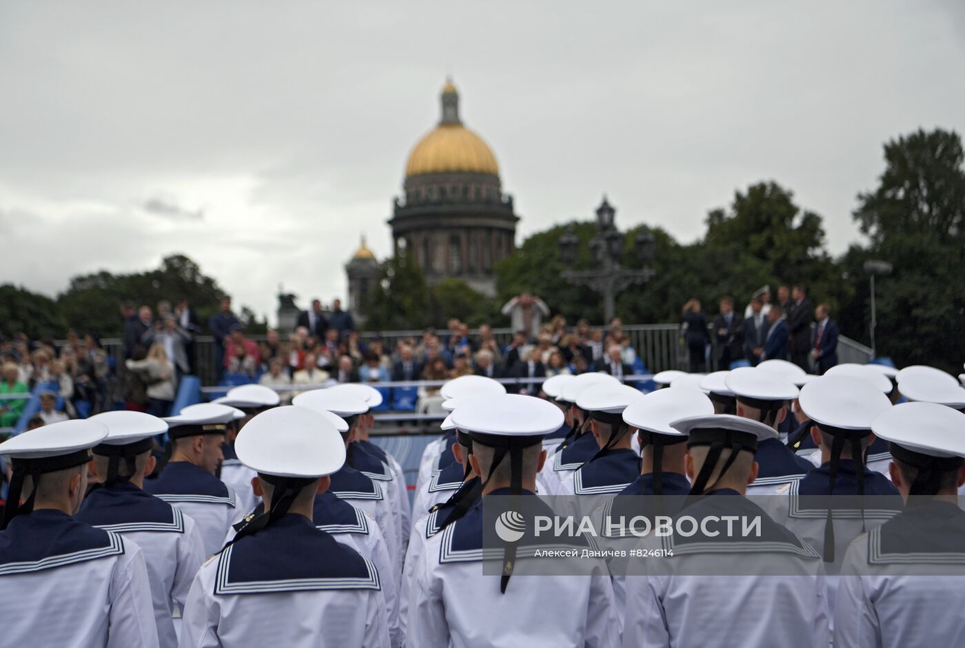 Празднование Дня ВМФ в Санкт-Петербурге