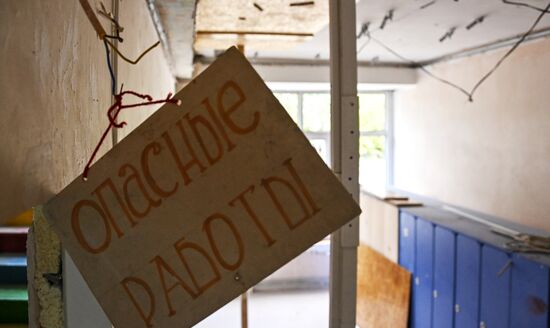 Восстановление детсада в Мариуполе строителями из РФ