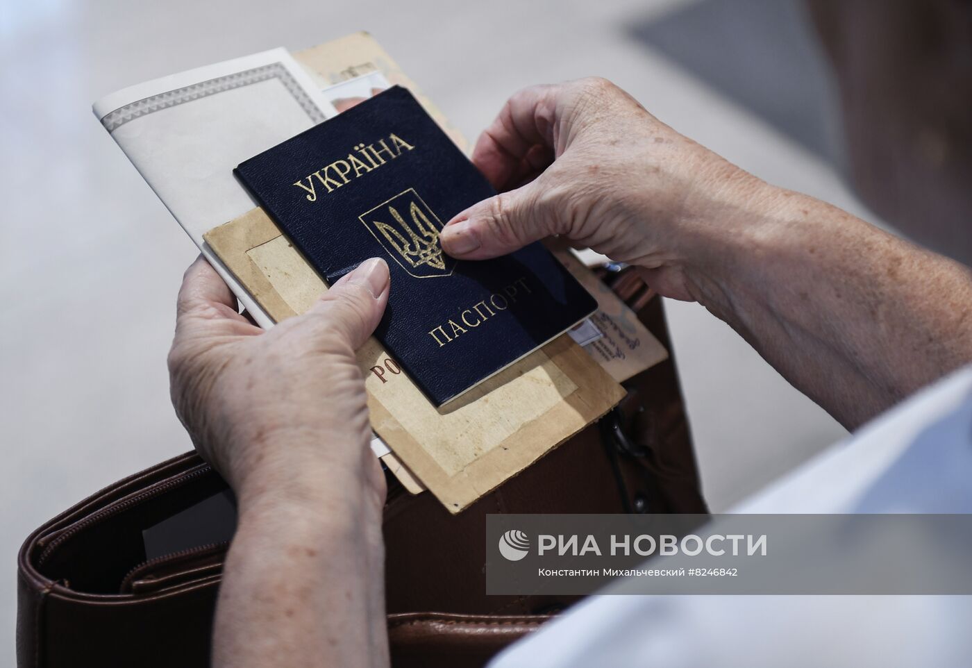 Выдача российских паспортов жителям Бердянска