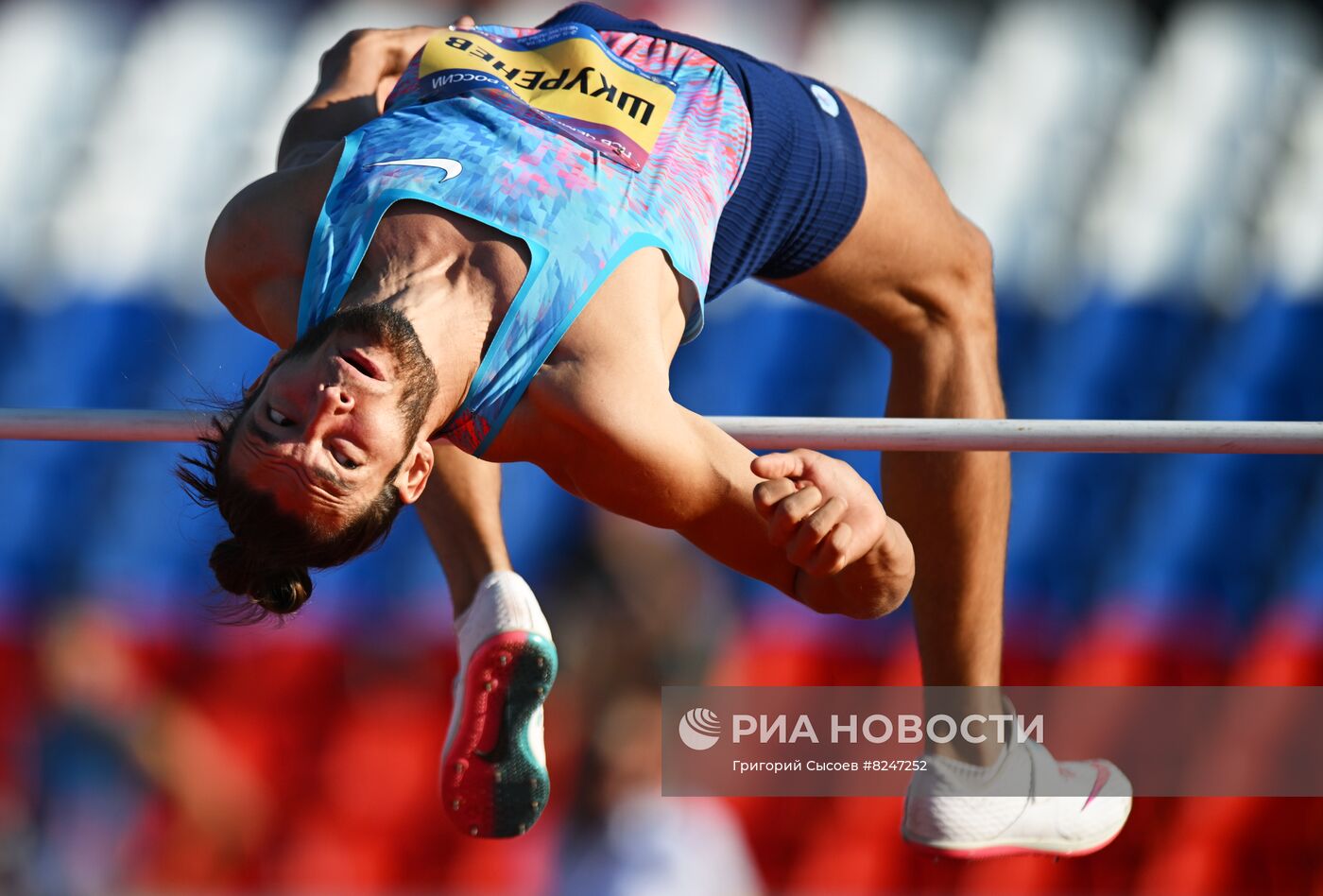 Легкая атлетика. Чемпионат России. Первый день