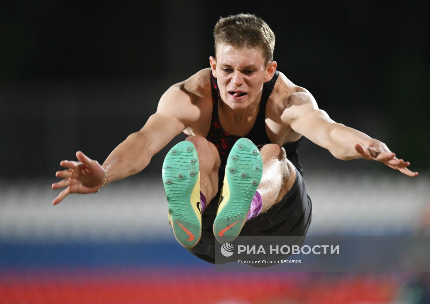 Легкая атлетика. Чемпионат России. Второй день