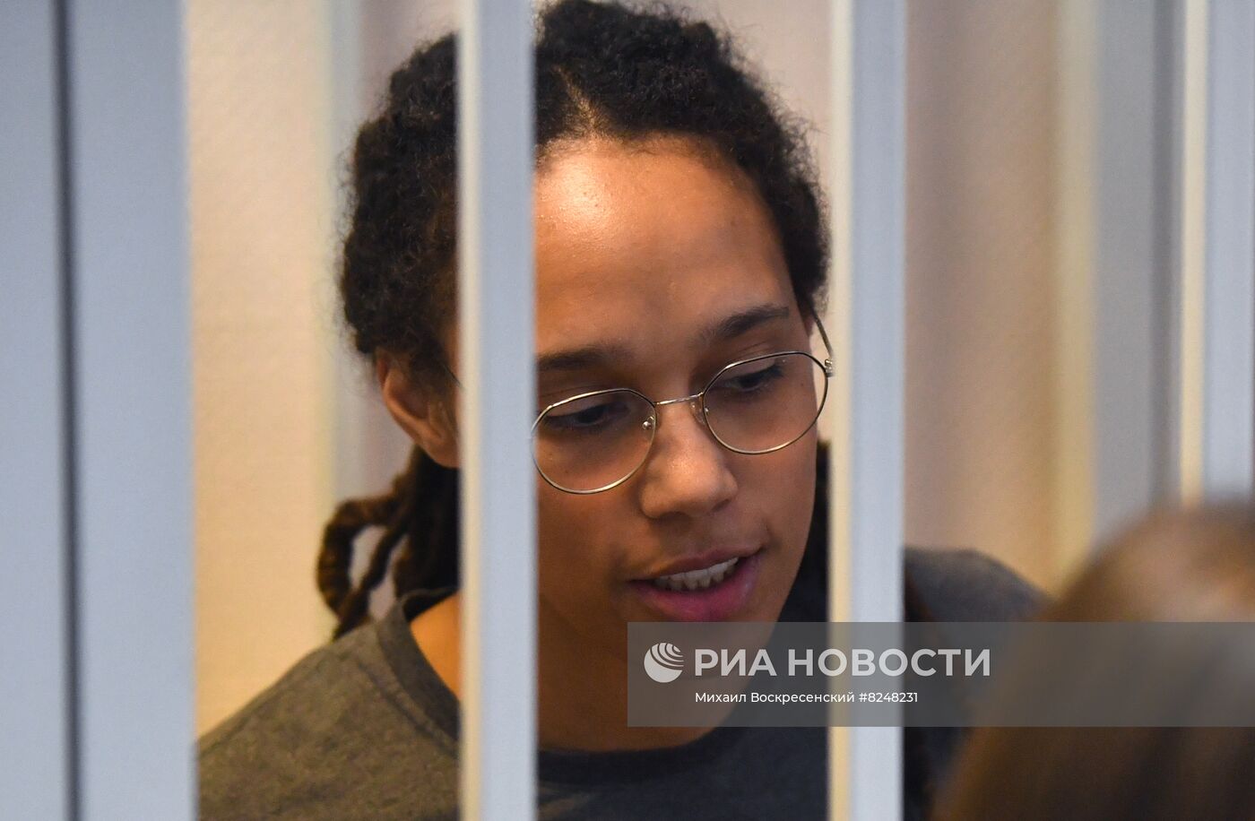 Суд приговорил американскую баскетболистку Б. Грайнер к 9 годам колонии