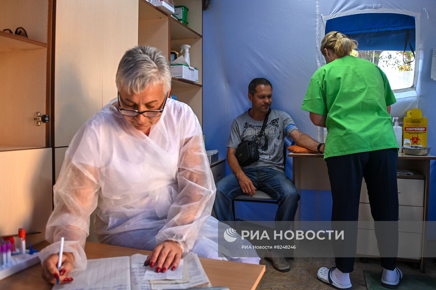  Палаточная больница в Волновахе    