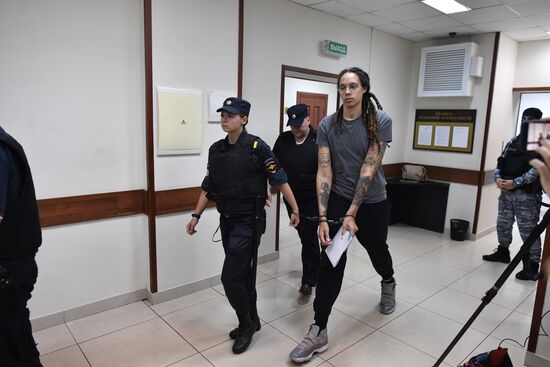 Заседание суда по делу американской баскетболистки Б. Грайнер