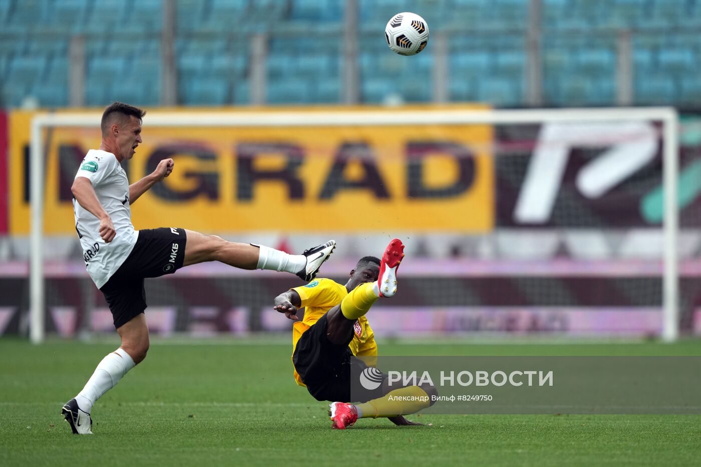 Футбол. РПЛ. Матч "Торпедо" - "Химки"