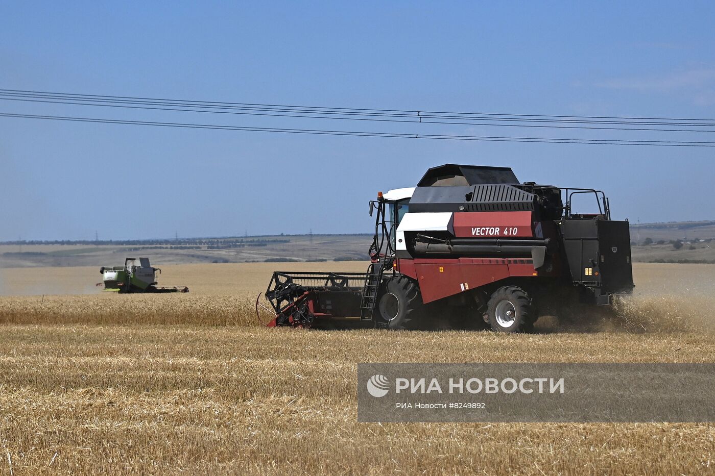Сбор урожая зерновых в ДНР