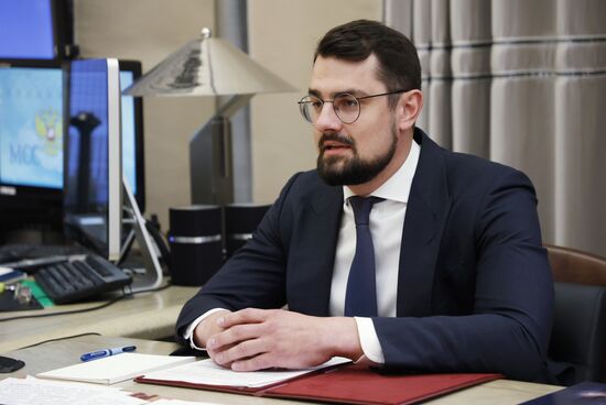 Премьер-министр РФ М. Мишустин встретился с главой корпорации по развитию Дальнего Востока и Арктики Н. Запрягаевым