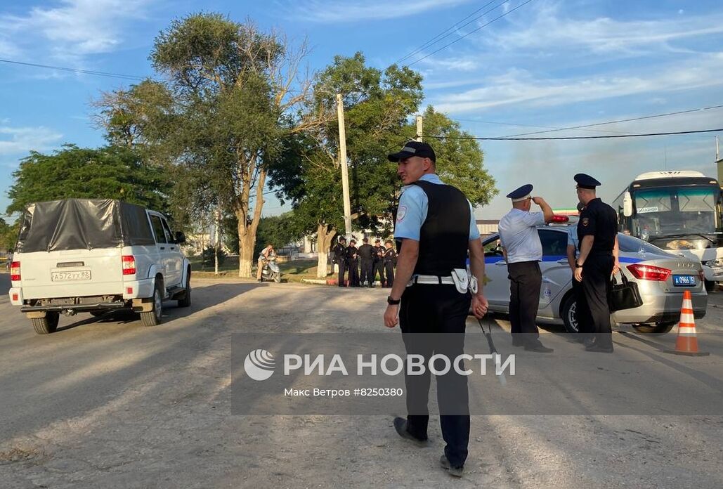 Взрывы в районе Новофедоровки в Крыму