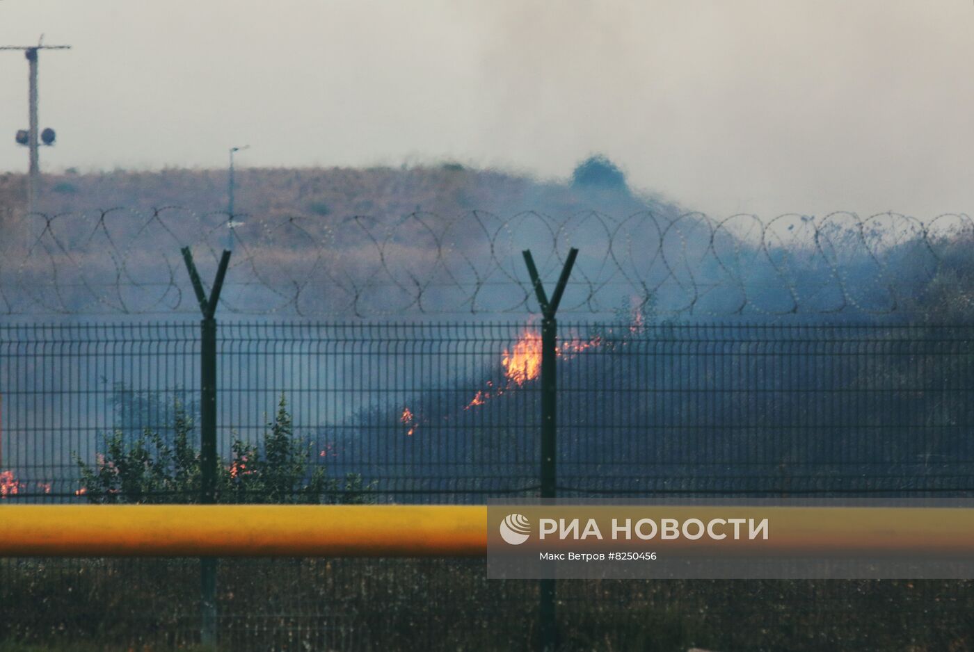 Взрывы в районе Новофедоровки в Крыму