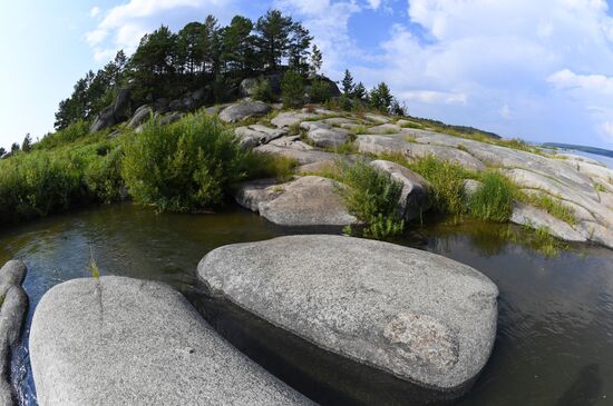 Река Ангара в Красноярском крае