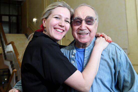 Сбор труппы Московского Губернского театра