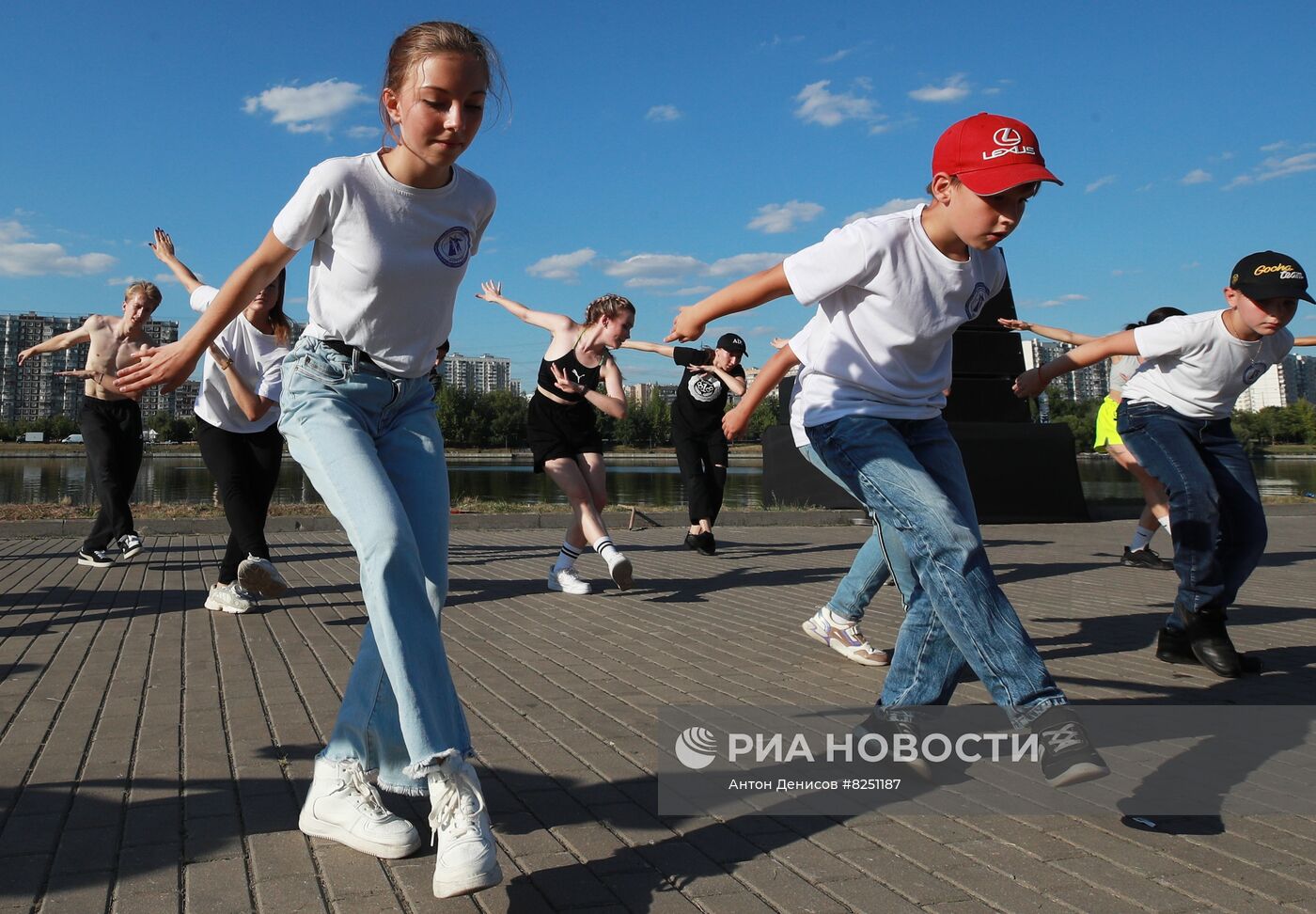 Подготовка к Международному фестивалю фейерверков "Ростех"