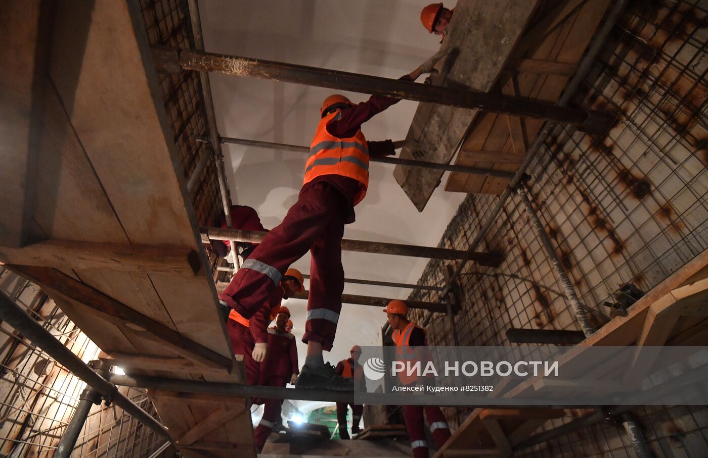 Строительство станции БКЛ "Марьина роща"