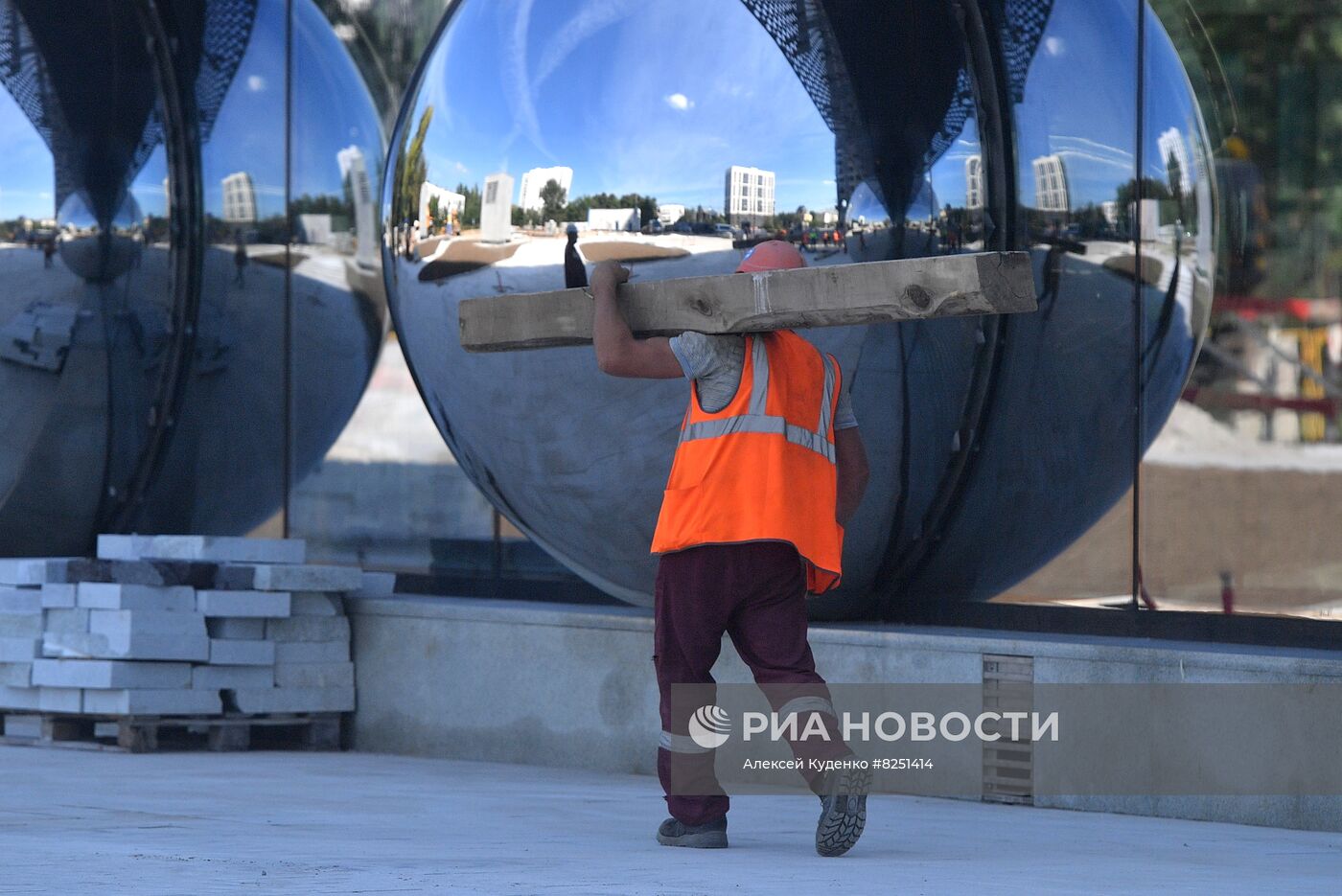 Строительство станции БКЛ "Марьина роща"