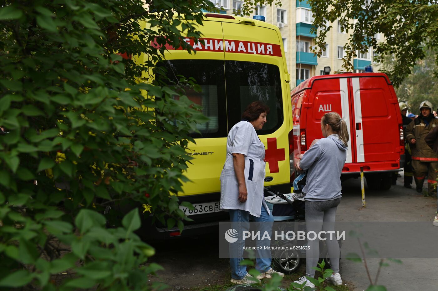 Обрушение жилого дома в Омске