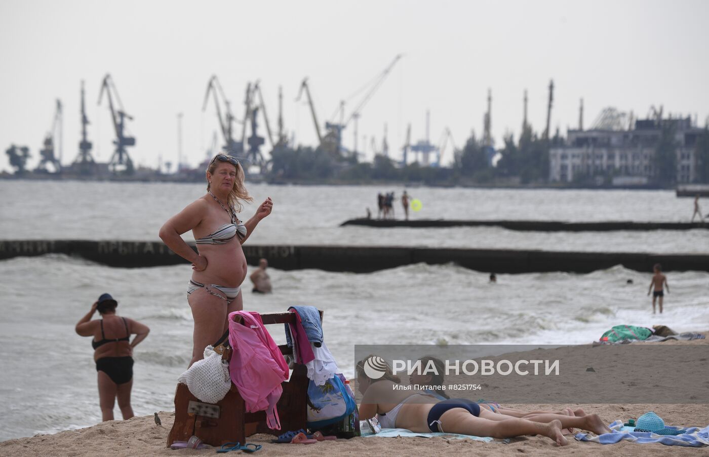 Повседневная жизнь в Мариуполе