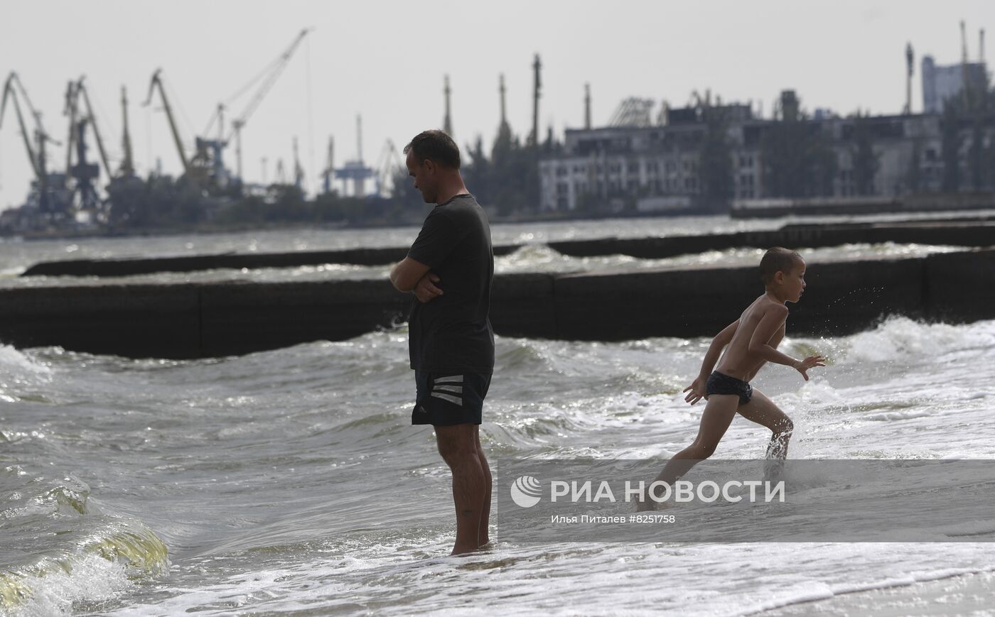 Повседневная жизнь в Мариуполе