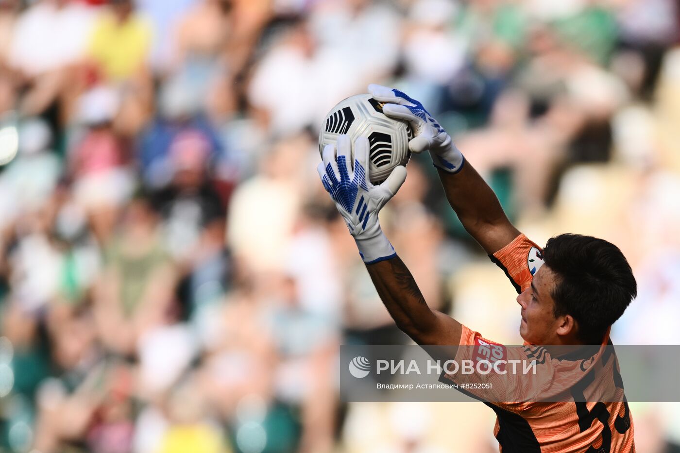 Футбол. РПЛ. Матч "Локомотив" - "Крылья Советов"