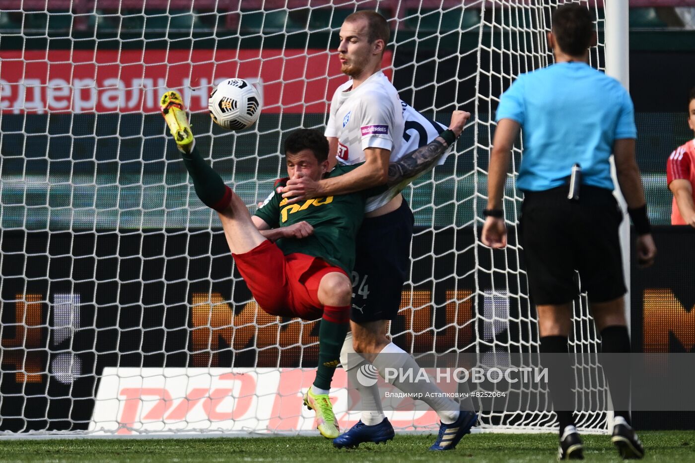 Футбол. РПЛ. Матч "Локомотив" - "Крылья Советов"