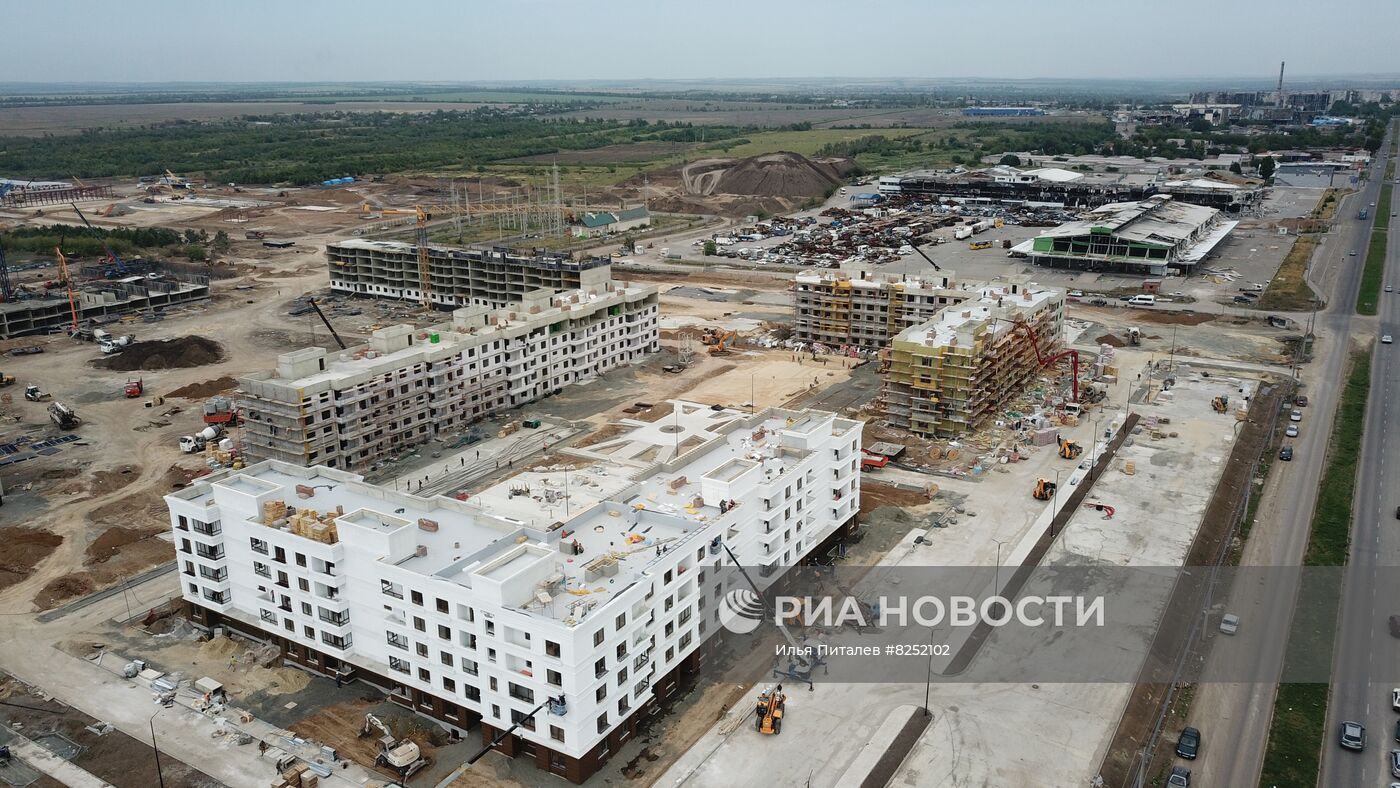 Строительство жилых домов бригадами ВСК МО РФ в Мариуполе