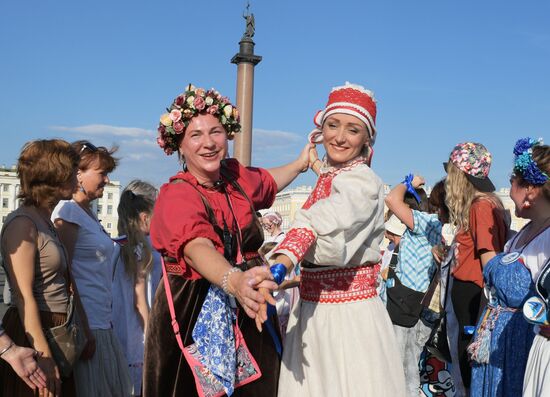 Фестиваль "Хороводы России" в Санкт-Петербурге