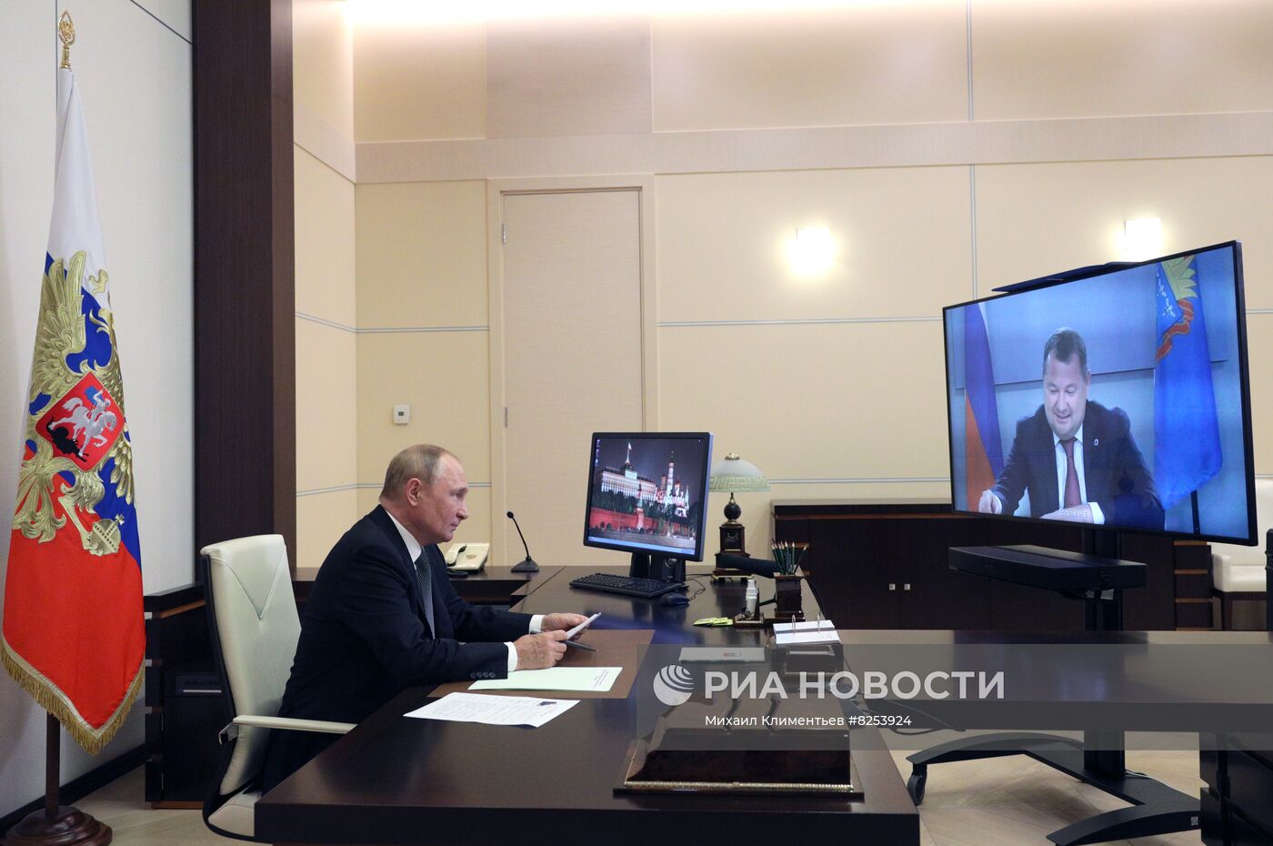 Рабочая встреча президента РФ В. Путина с врио главы Тамбовской области М. Егоровым