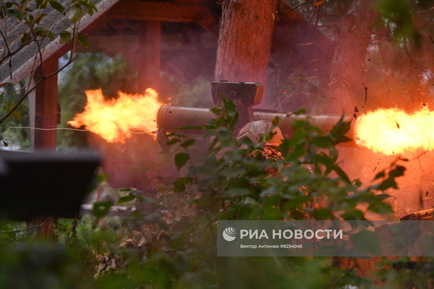 Работа бойцов ВС РФ в Харьковской области