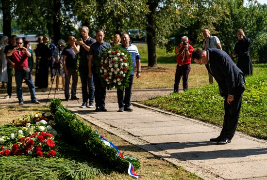 Перезахоронение праха советских воинов в Латвии