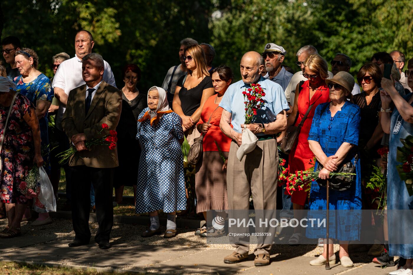 Перезахоронение праха советских воинов в Латвии