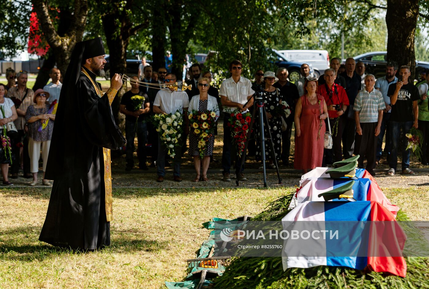 Перезахоронение праха советских воинов в Латвии