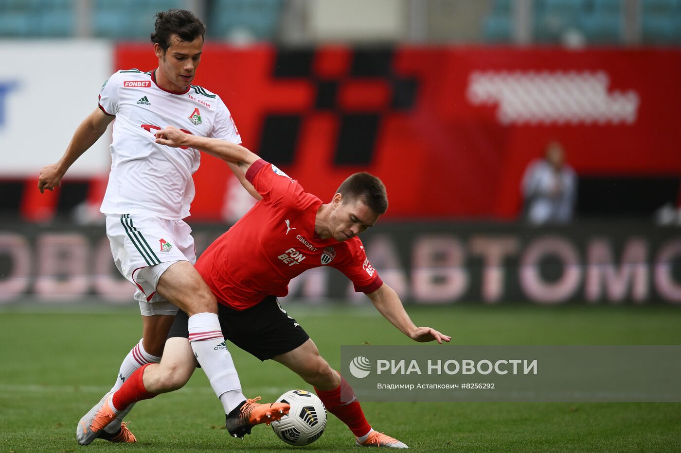 Футбол. РПЛ. Матч "Химки" - "Локомотив"