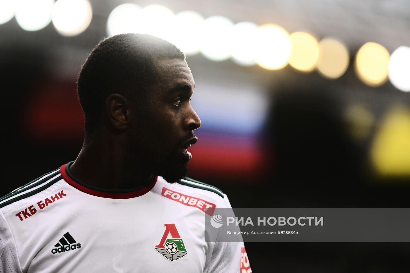 Футбол. РПЛ. Матч "Химки" - "Локомотив"