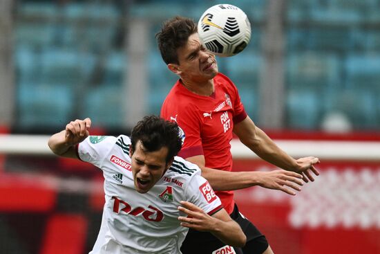 Футбол. РПЛ. Матч "Химки" - "Локомотив"