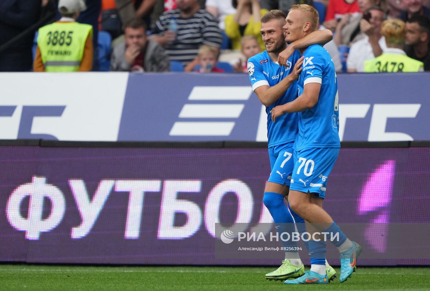 Футбол. РПЛ. Матч "Динамо" - "Спартак"