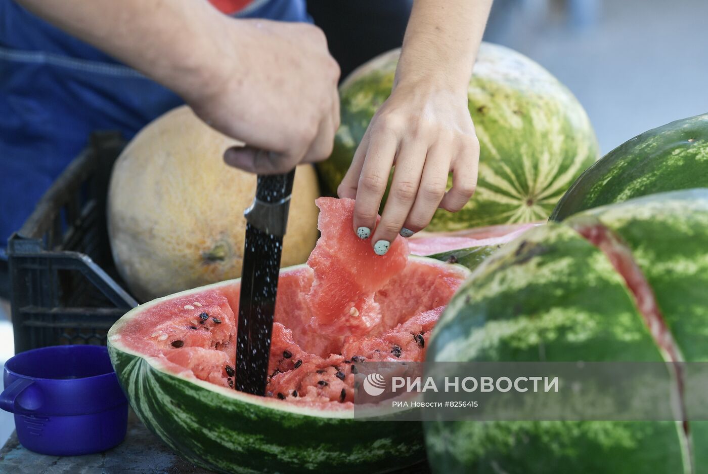 Овощной рынок в Бердянске