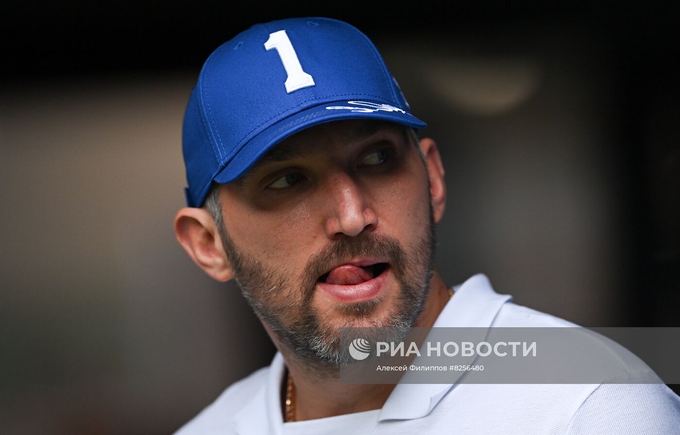 Футбол. РПЛ. Матч "Динамо" - "Спартак"