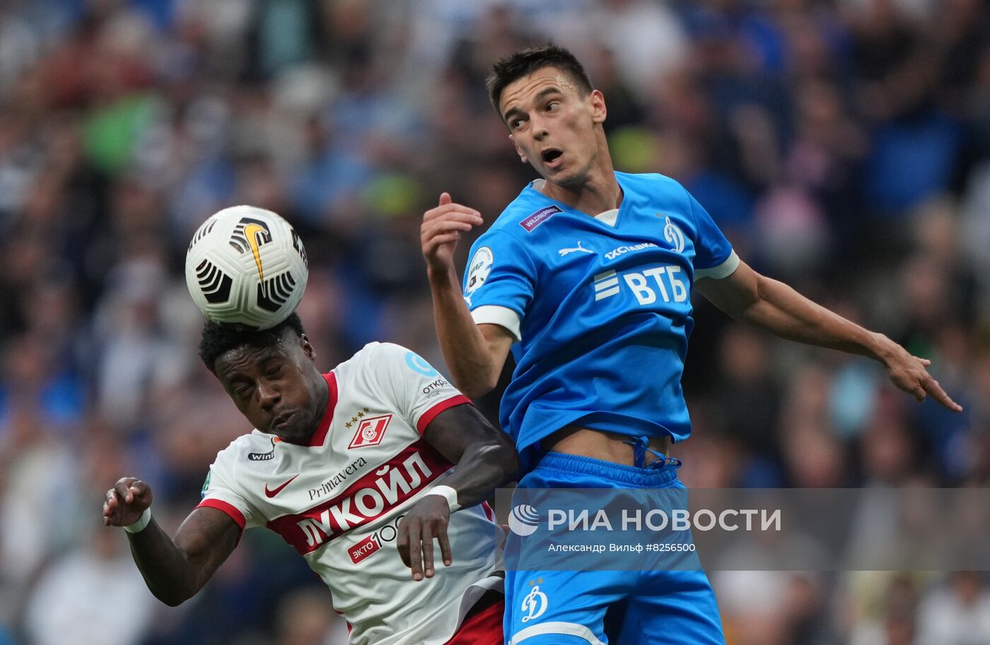 Футбол. РПЛ. Матч "Динамо" - "Спартак"