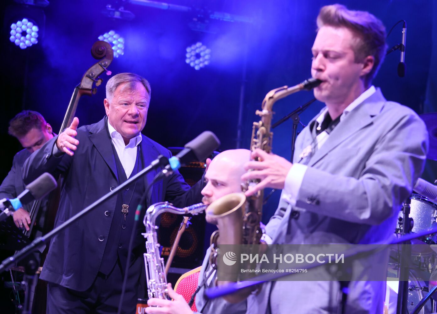 Восьмой международный фестиваль "Джазовые сезоны"