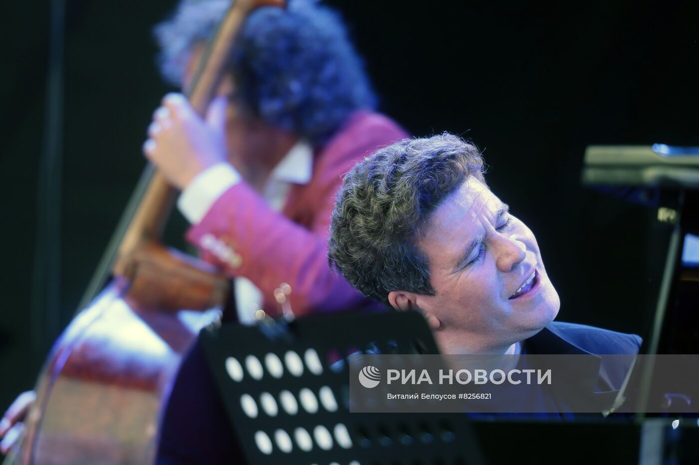 Восьмой международный фестиваль "Джазовые сезоны"