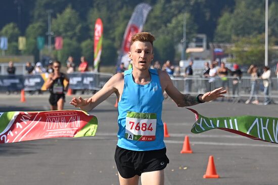 Полумарафон "Лужники"