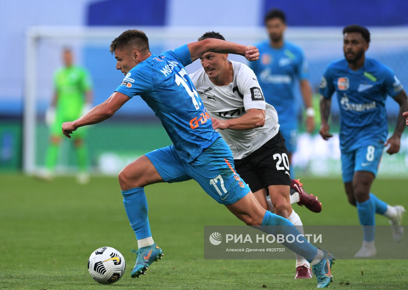 Футбол. РПЛ. Матч "Зенит" - "Торпедо"