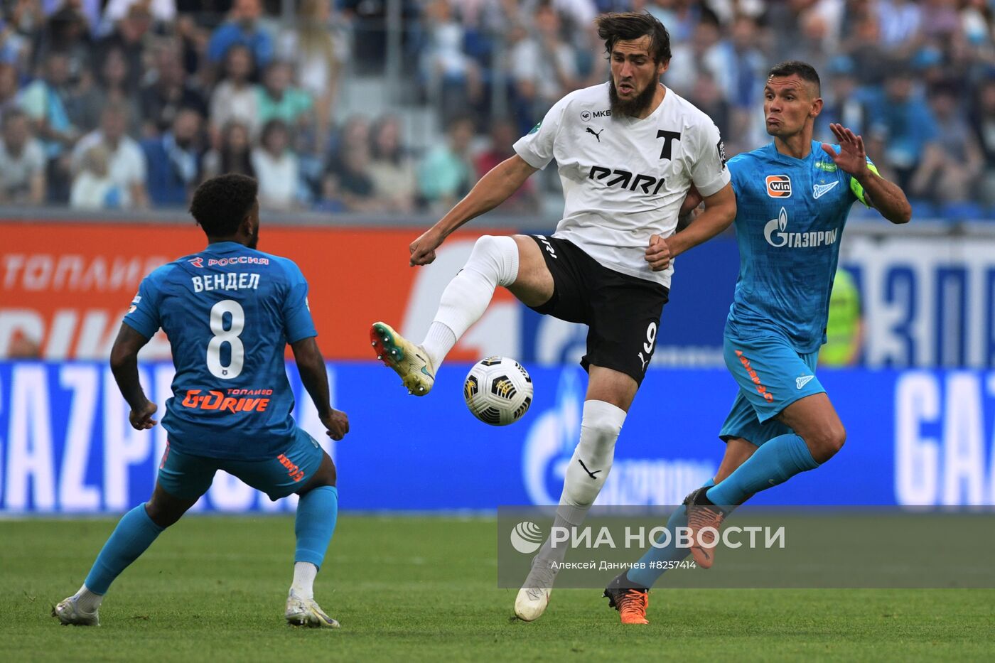 Футбол. РПЛ. Матч "Зенит" - "Торпедо"