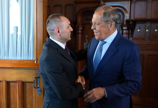 Встреча главы МИД РФ С. Лаврова с главой МВД Сербии А. Вулиным