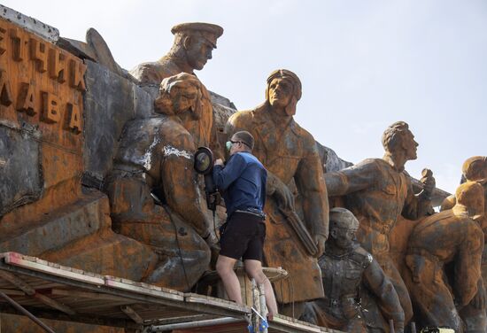 Завершение восстановления мемориала "Саур-Могила" в ДНР