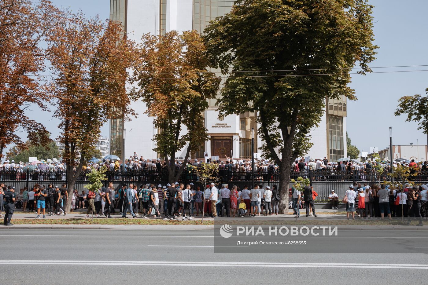 Акция протеста оппозиции в Кишиневе